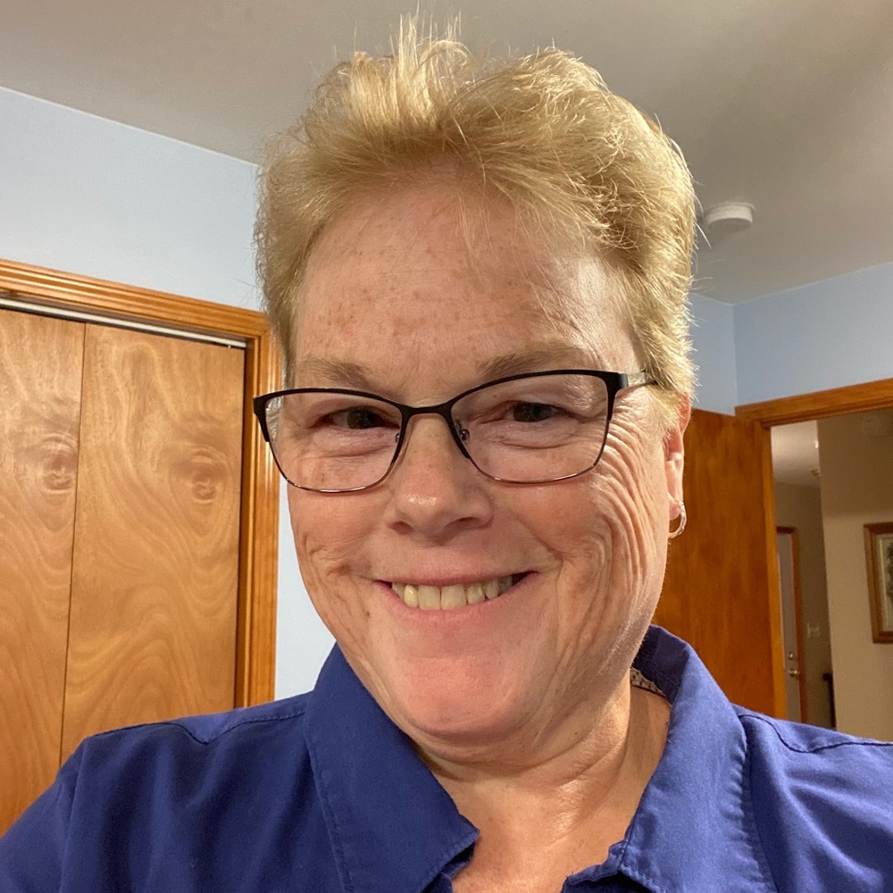 Meet your Posher, Beverly